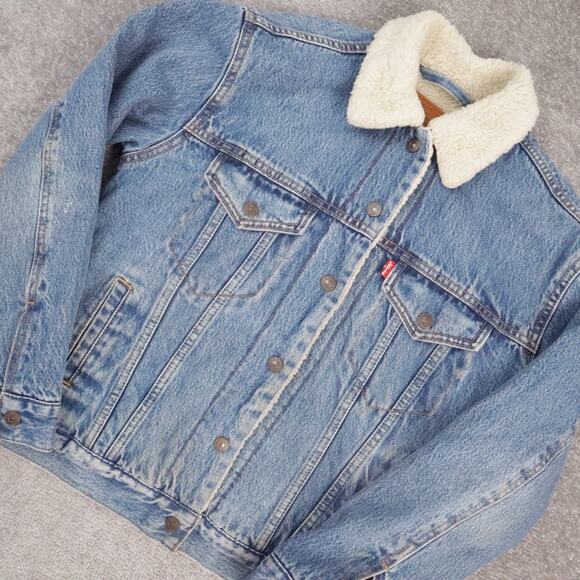Levi's Sherpa Lined Denim Trucker XS Blue Long Sleeve Snap Light Wash Jacket - Picture 6 of 9